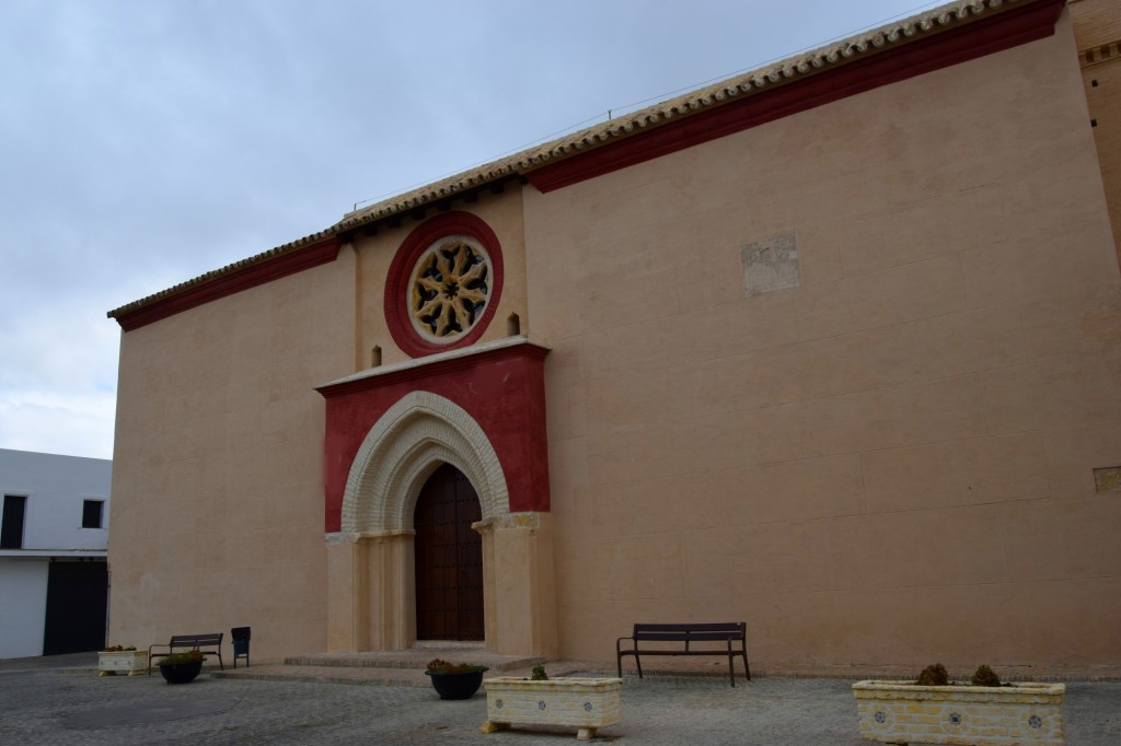 Foto: Iglesia de San Pedro - Sanlucar la Mayor (Sevilla), España