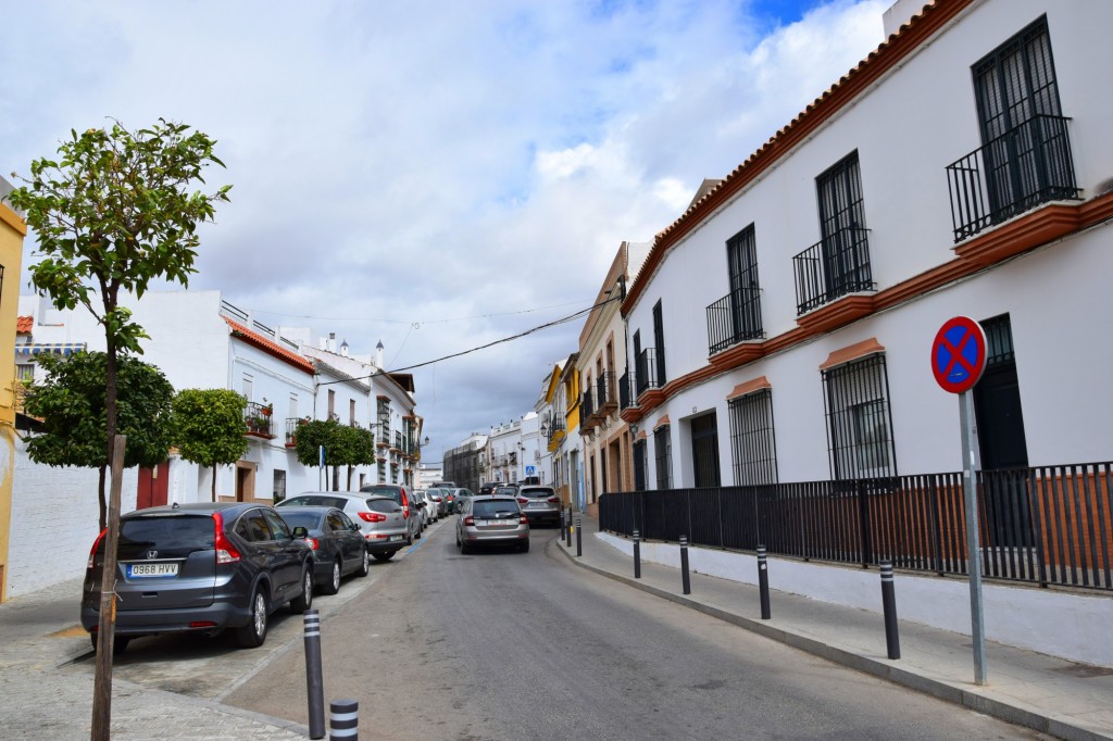 Foto: Calle Marquesa viuda de Saltillo - Sanlucar la Mayor (Sevilla), España