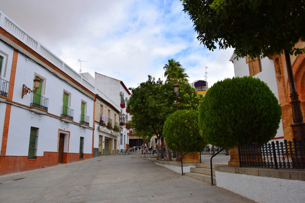 Foto: Plaza de Santa María - Sanlucar la Mayor (Sevilla), España