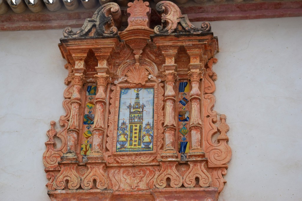 Foto: Emblema del Cabildo Sevillano - Sanlucar la Mayor (Sevilla), España