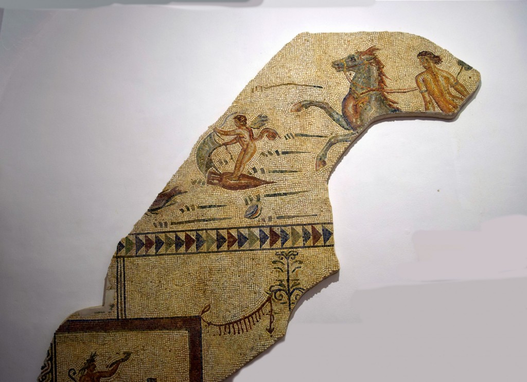 Foto: Mosáico de Nereidas S.I-II d.C - Carmona (Sevilla), España