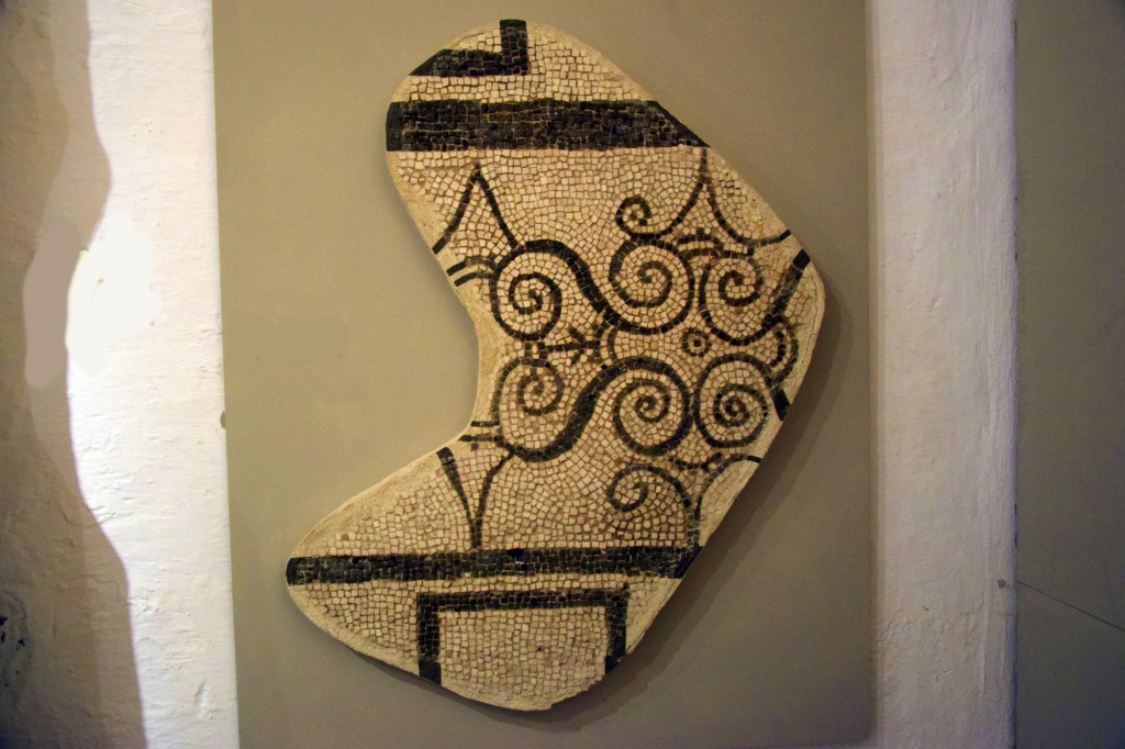 Foto: Fracmento de mosáico S.I-II d.C - Carmona (Sevilla), España