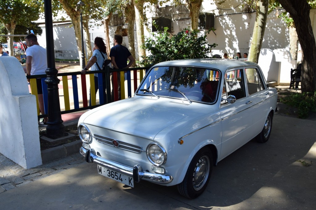 Foto: Concentración de vehíclos clásicos 19-10-2025 - Alcalá de los Gazules (Cádiz), España