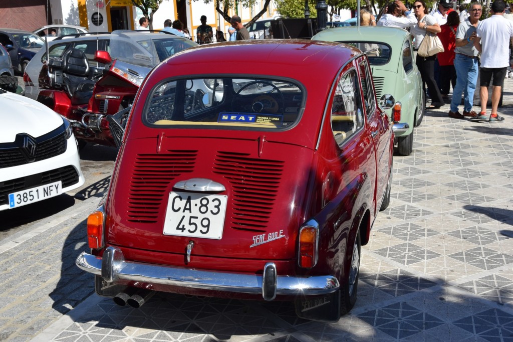 Foto: Concentración de vehíclos clásicos 19-10-2025 - Alcalá de los Gazules (Cádiz), España