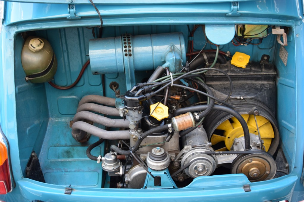 Foto: Concentración de vehíclos clásicos 19-10-2025 - Alcalá de los Gazules (Cádiz), España