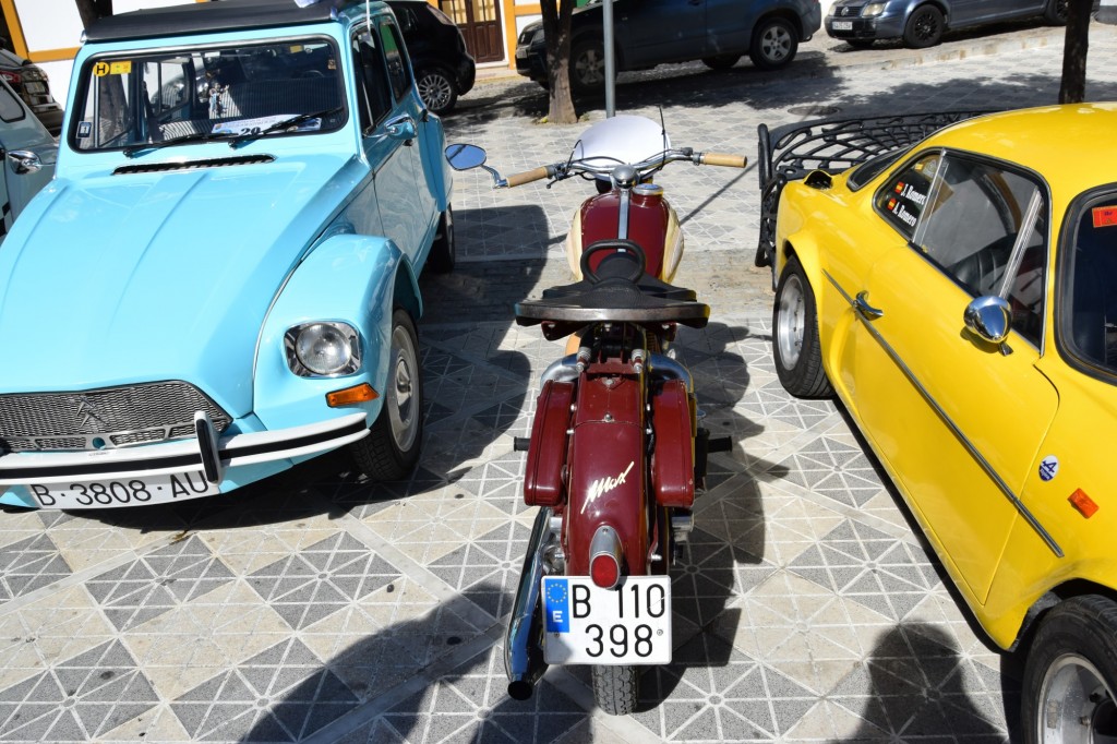 Foto: Concentración de vehíclos clásicos 19-10-2025 - Alcalá de los Gazules (Cádiz), España