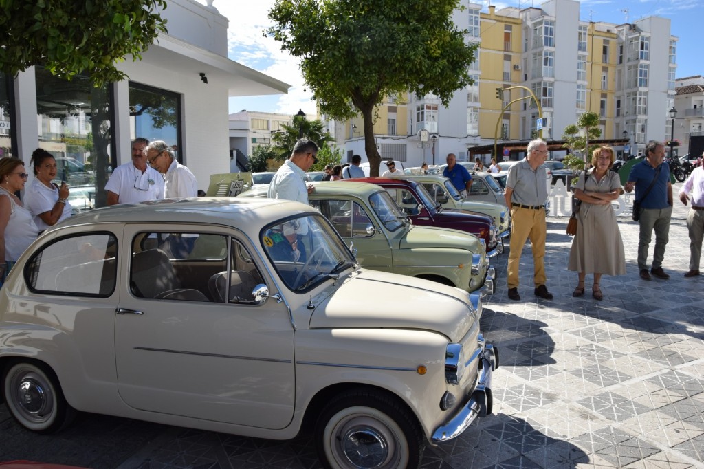 Foto: Concentración de vehíclos clásicos 19-10-2025 - Alcalá de los Gazules (Cádiz), España