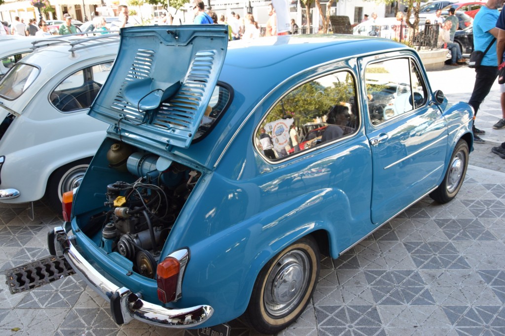 Foto: Concentración de vehíclos clásicos 19-10-2025 - Alcalá de los Gazules (Cádiz), España
