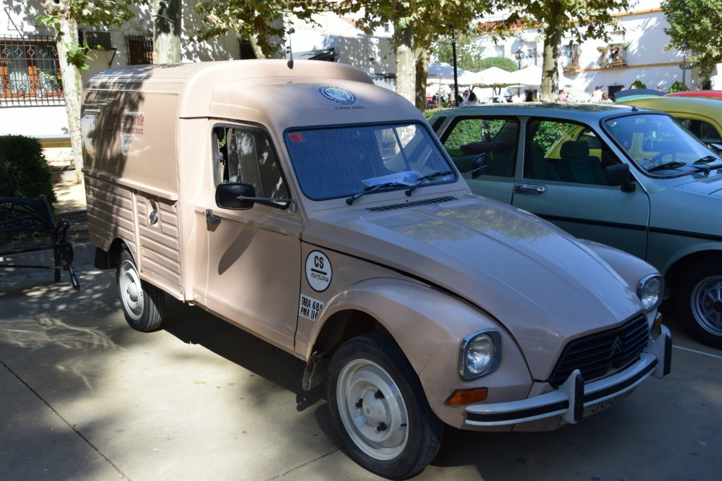 Foto: Concentración de vehíclos clásicos 19-10-2025 - Alcalá de los Gazules (Cádiz), España