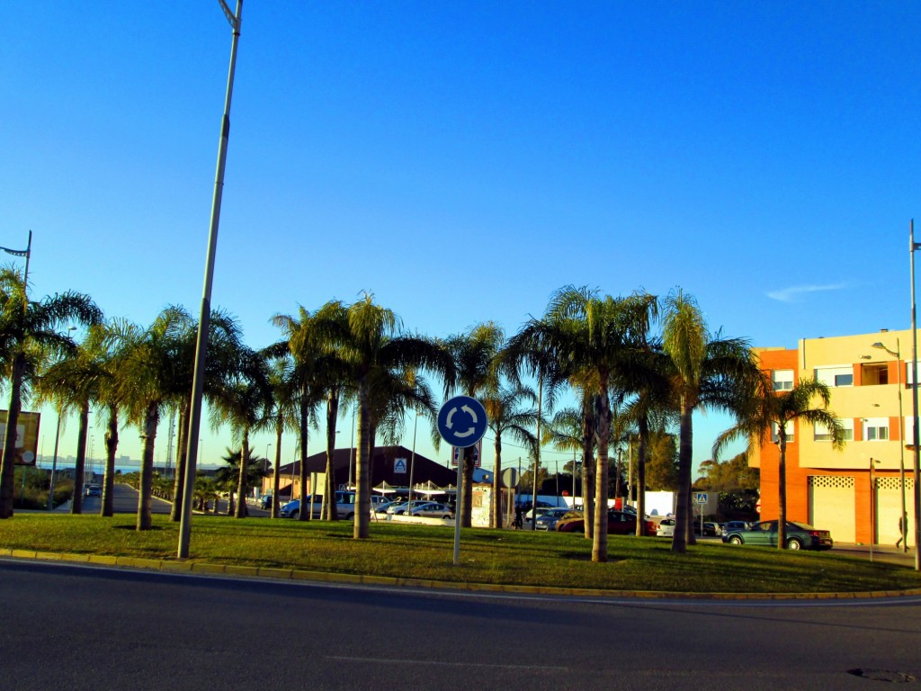 Foto: Rotonda de la Cruz - San Fernando (Cádiz), España