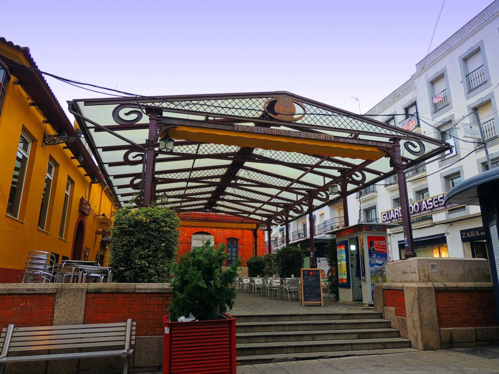 Foto: Plaza y Mercado de Calatrava - Mérida (Badajoz), España