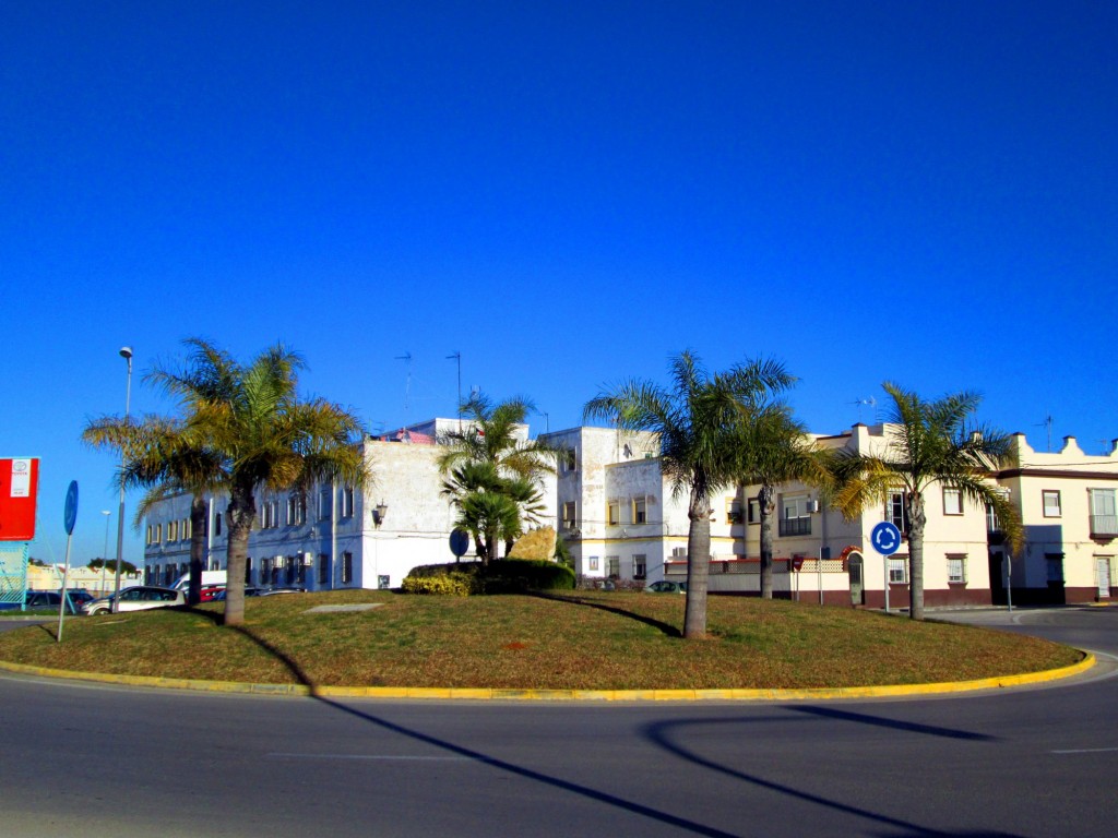 Foto: Rotonda Bdª.España - San Fernando (Cádiz), España