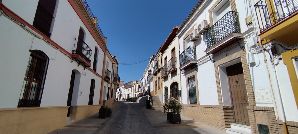 Foto: Calle Alcalde José Antonio Cabrara Pérez - Gines (Sevilla), España