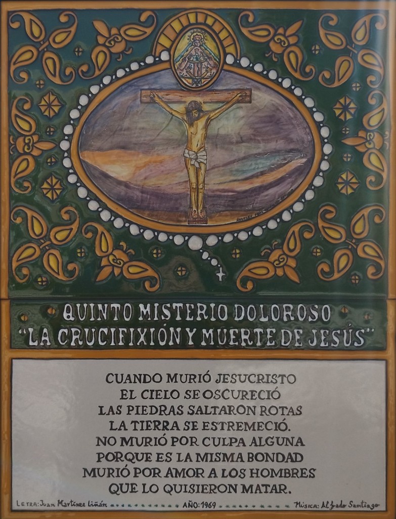 Foto: Quinto Misterio Doloroso - La crucifixión y muerte de Jesús - Gines (Sevilla), España
