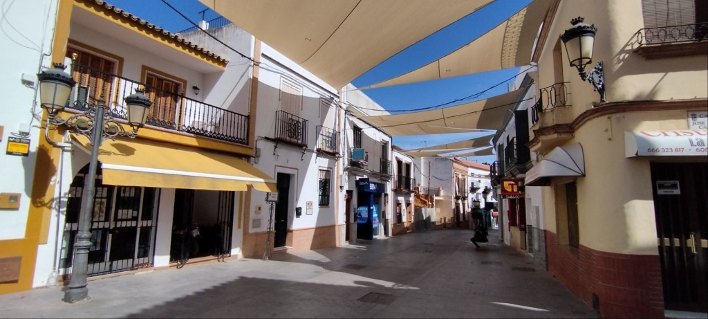 Foto: Calle Real - Gines (Sevilla), España
