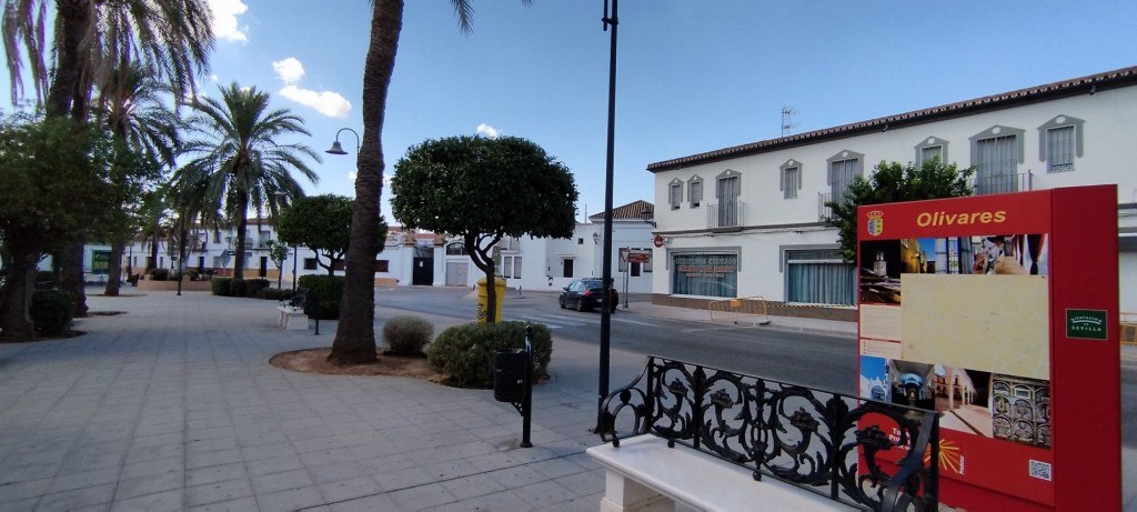 Foto: Calle Hermanos Machado - Olivares (Sevilla), España