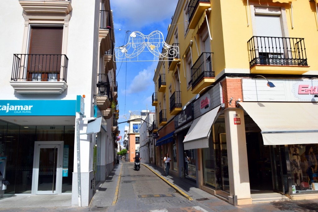 Foto: Calle Isaac Peral - Los Palacios y Villafranca (Sevilla), España