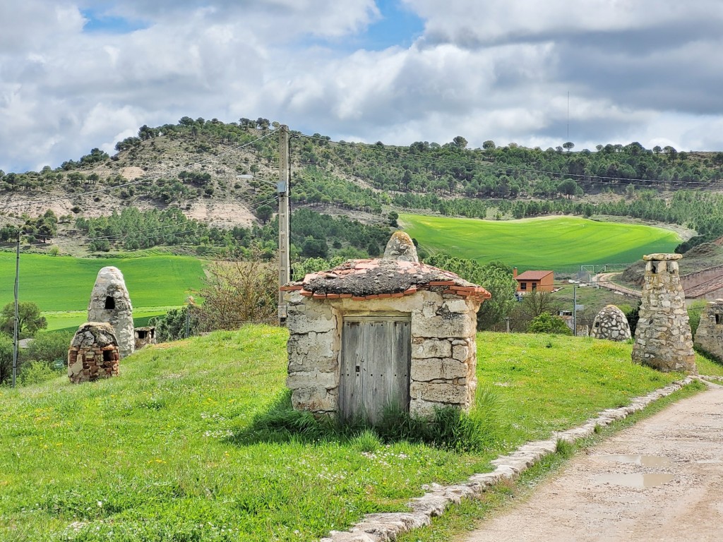 Foto: Bodegas - Baltanás (Palencia), España