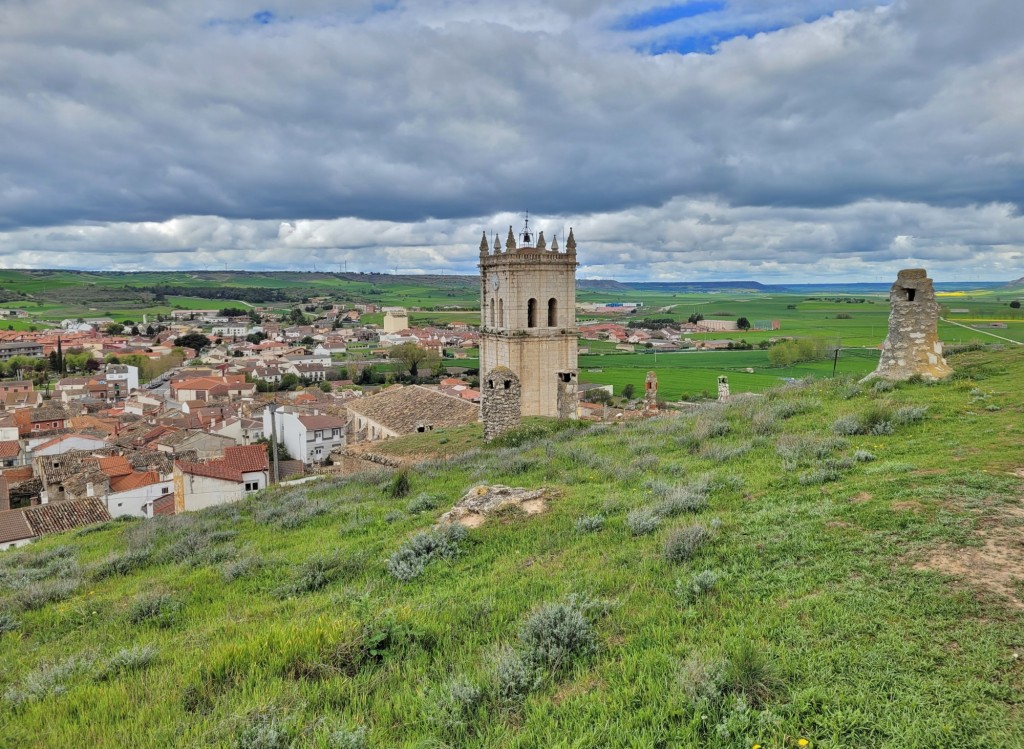 Foto: Bodegas - Baltanás (Palencia), España