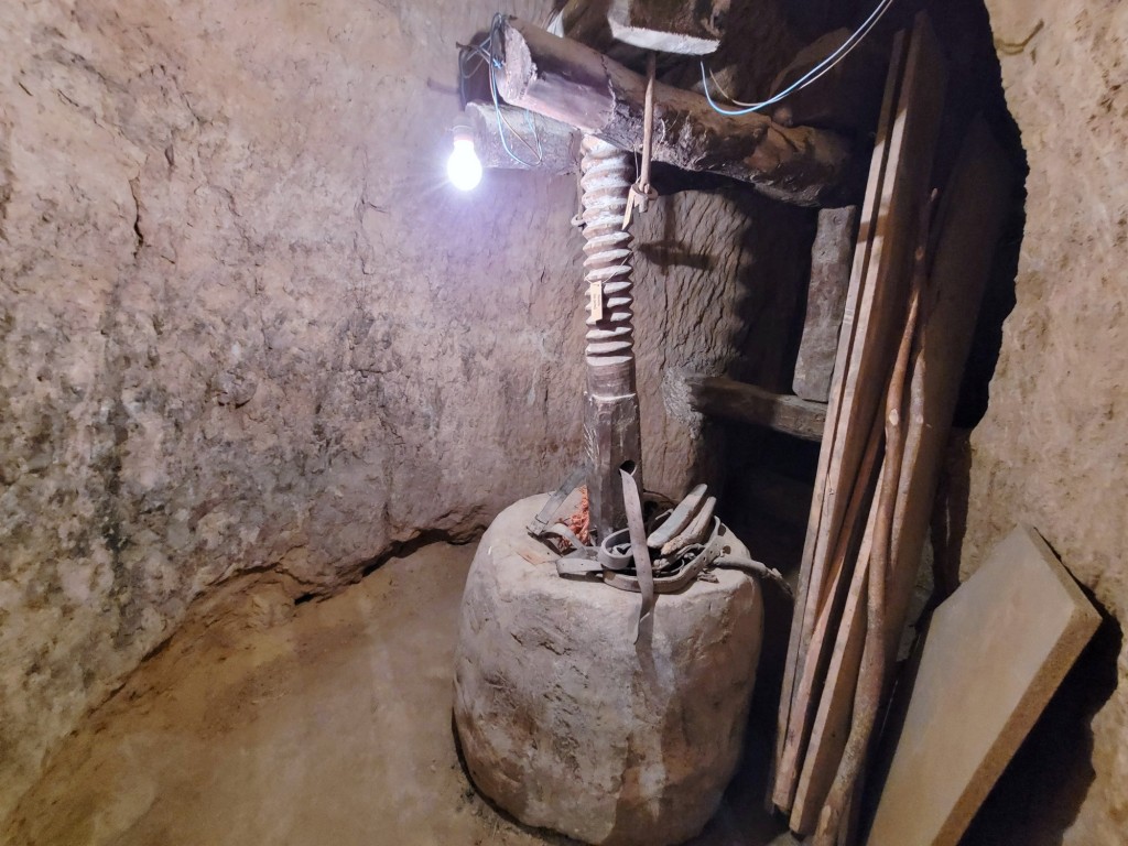 Foto: Bodegas - Baltanás (Palencia), España