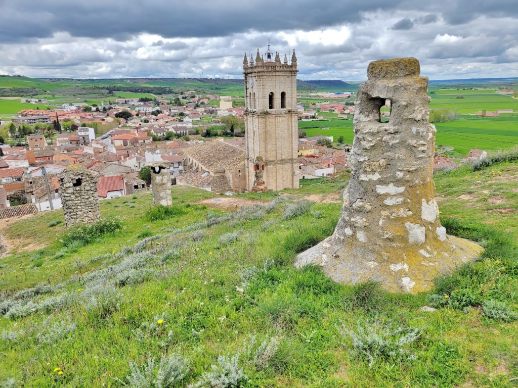 Foto: Bodegas - Baltanás (Palencia), España
