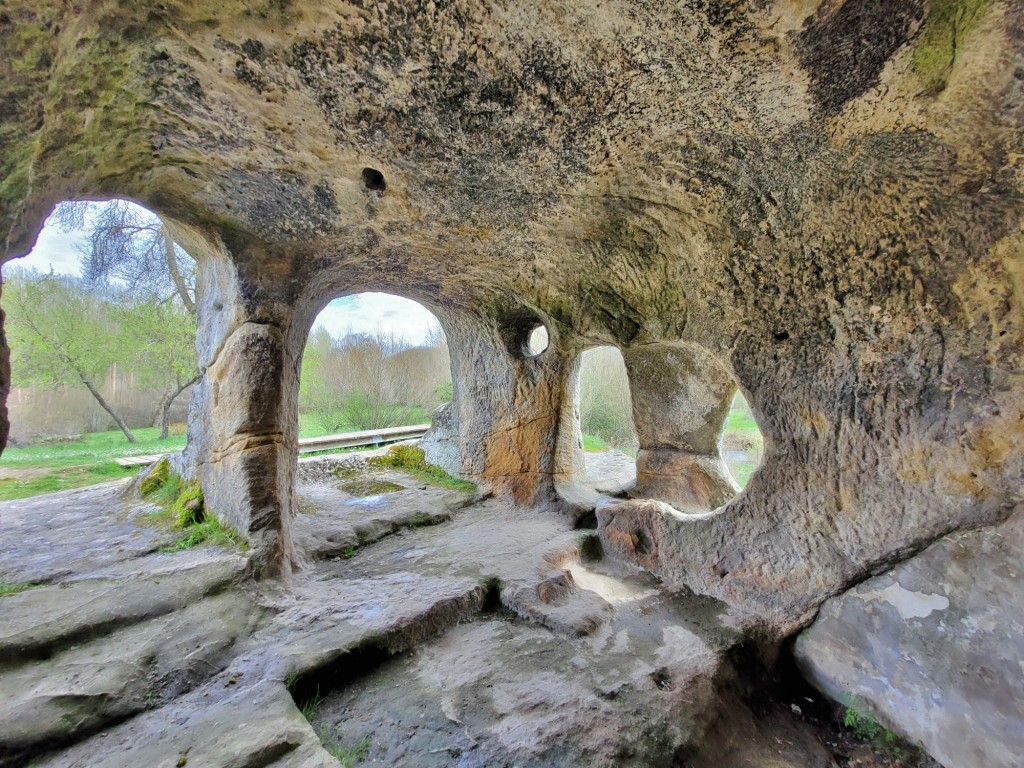 Foto: Eremitorio de San Vicente - Cervera de Pisuerga (Palencia), España
