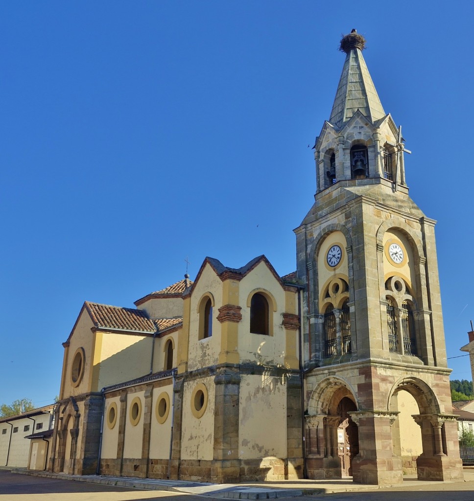 Foto: Iglesia - Alar del Rey (Palencia), España