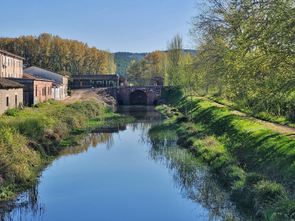 Foto: Canal de Castilla - Alar del Rey (Palencia), España