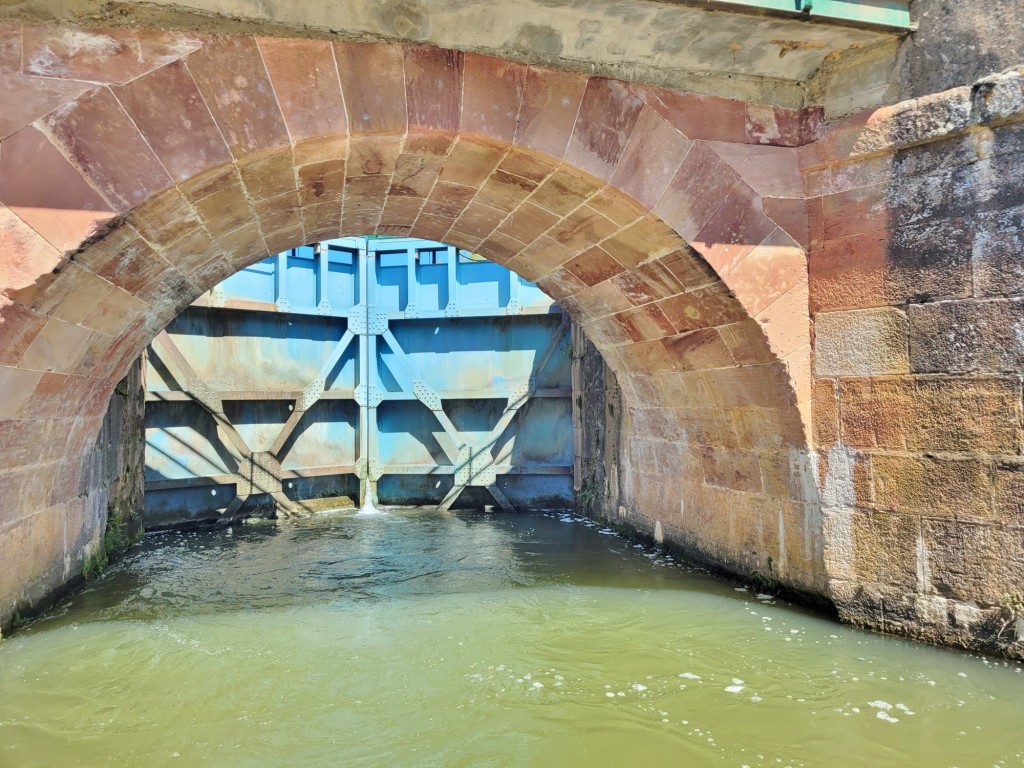 Foto: Canal de Castilla - Herrera de Pisuerga (Palencia), España