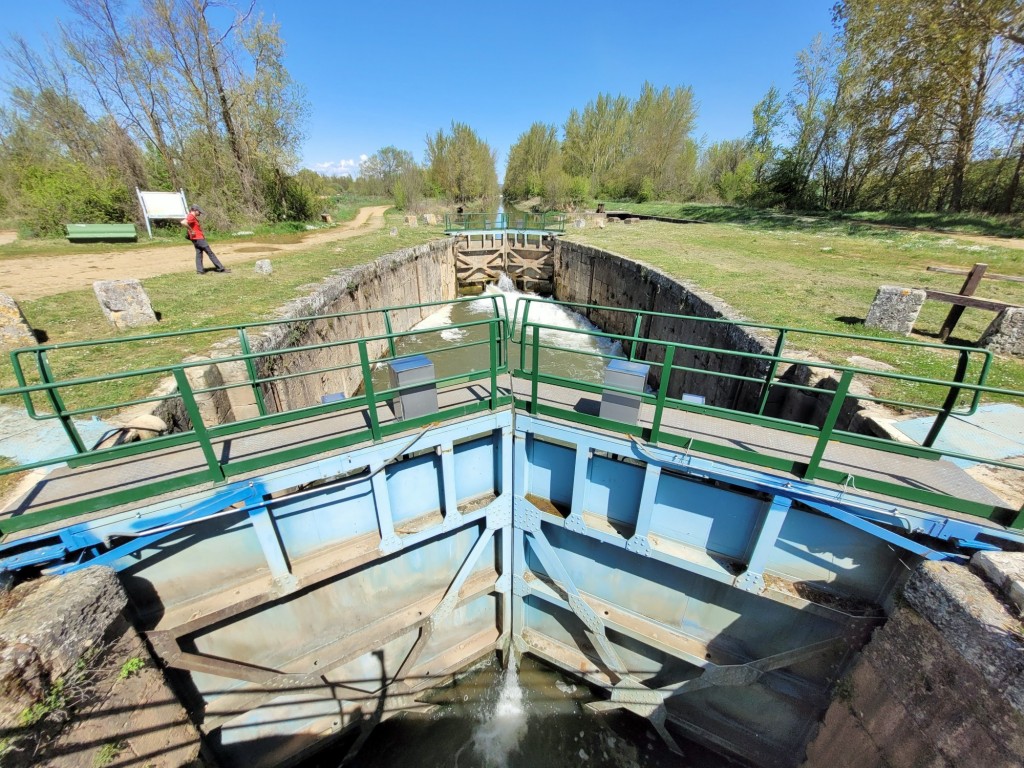 Foto: Canal de Castilla - Herrera de Pisuerga (Palencia), España