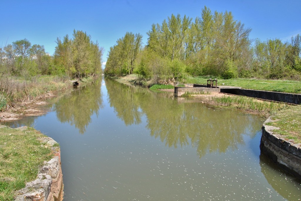 Foto: Canal de Castilla - Herrera de Pisuerga (Palencia), España
