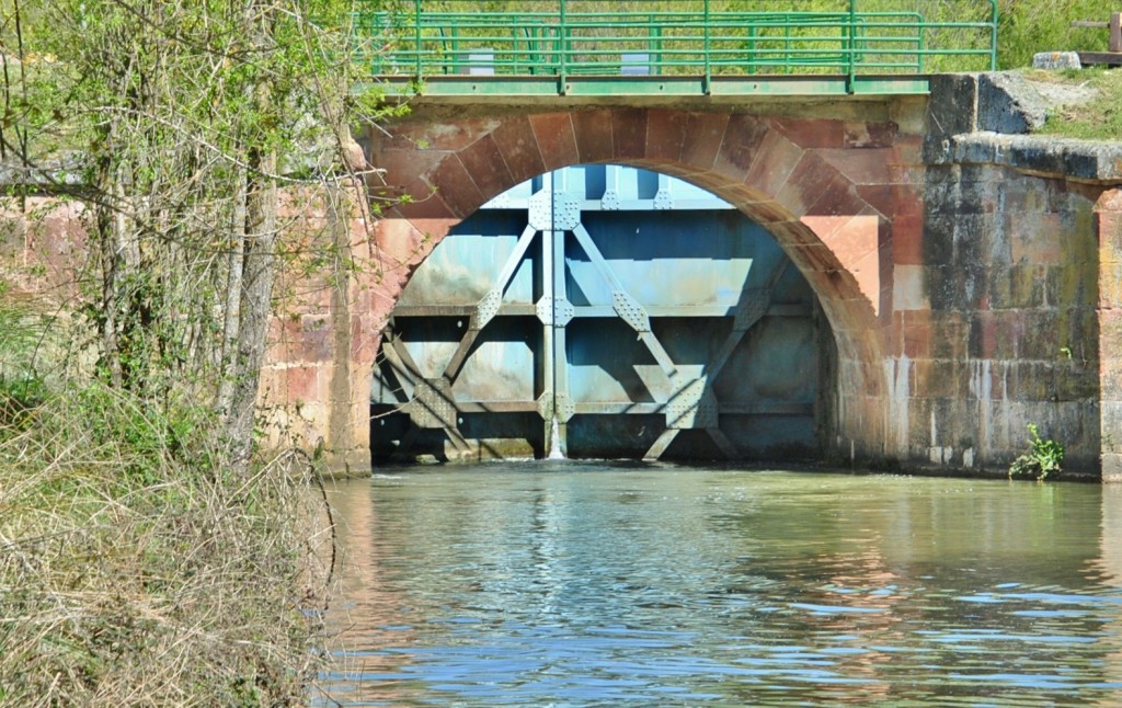 Foto: Canal de Castilla - Herrera de Pisuerga (Palencia), España