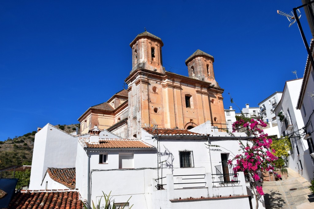 Foto: Iglesia de San Antonio de Padua - Alpandeire (Málaga), España