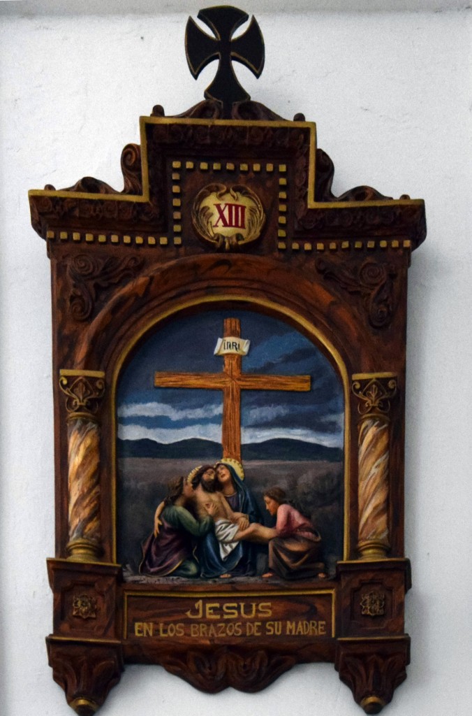 Foto: Víacrucis XIII Jesús en los brazos de su madre - Alpandeire (Málaga), España