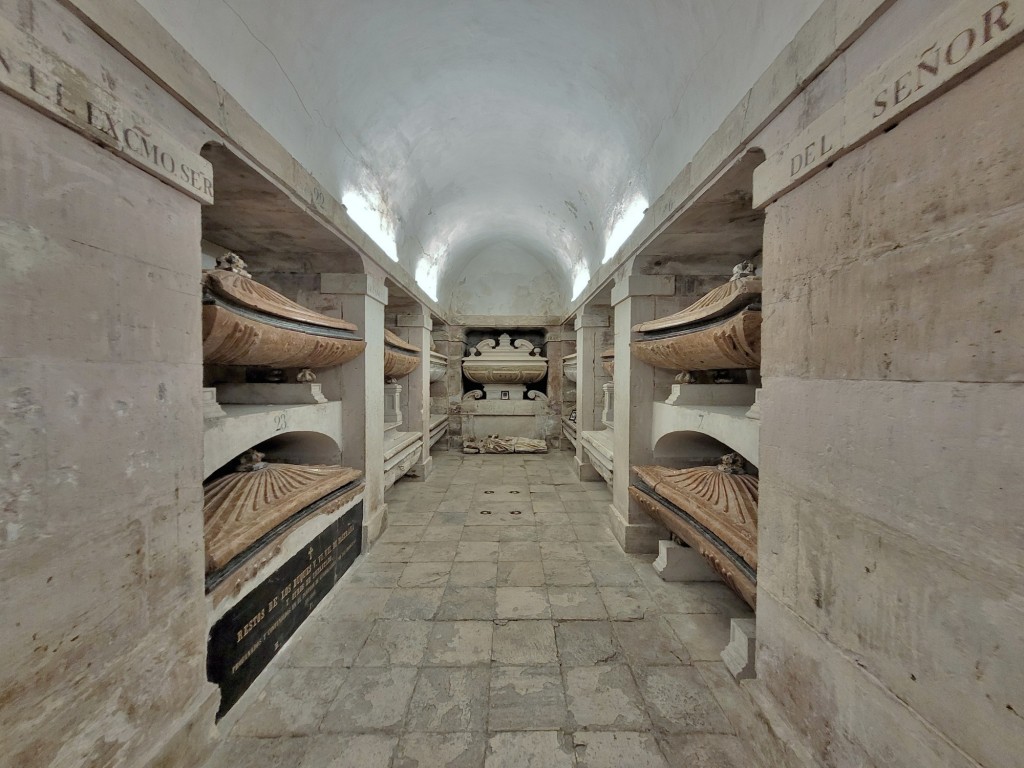 Foto: Colegiata - Pastrana (Guadalajara), España