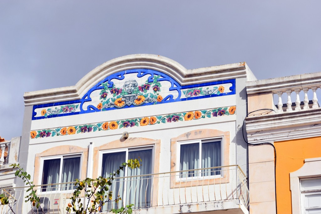 Foto: Edificio del Praça Central - Loulé (Faro), Portugal