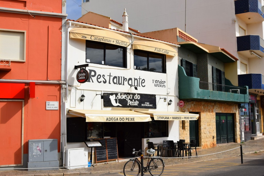 Foto: Adega do Peixe - Quarteira (Faro), Portugal