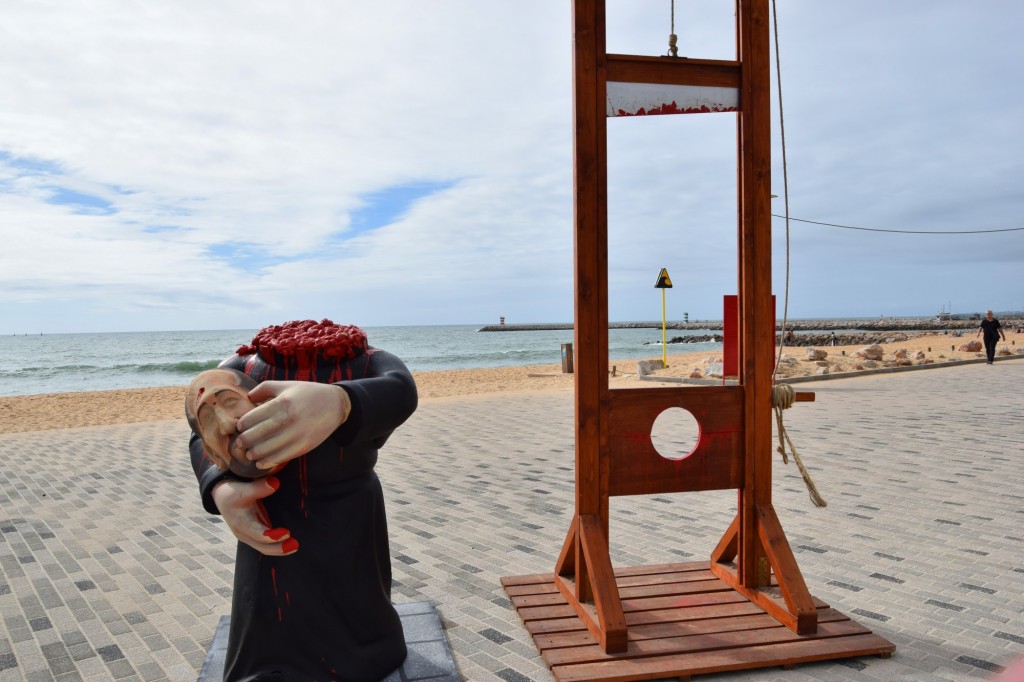 Foto: La Guillotina - Quarteira (Faro), Portugal