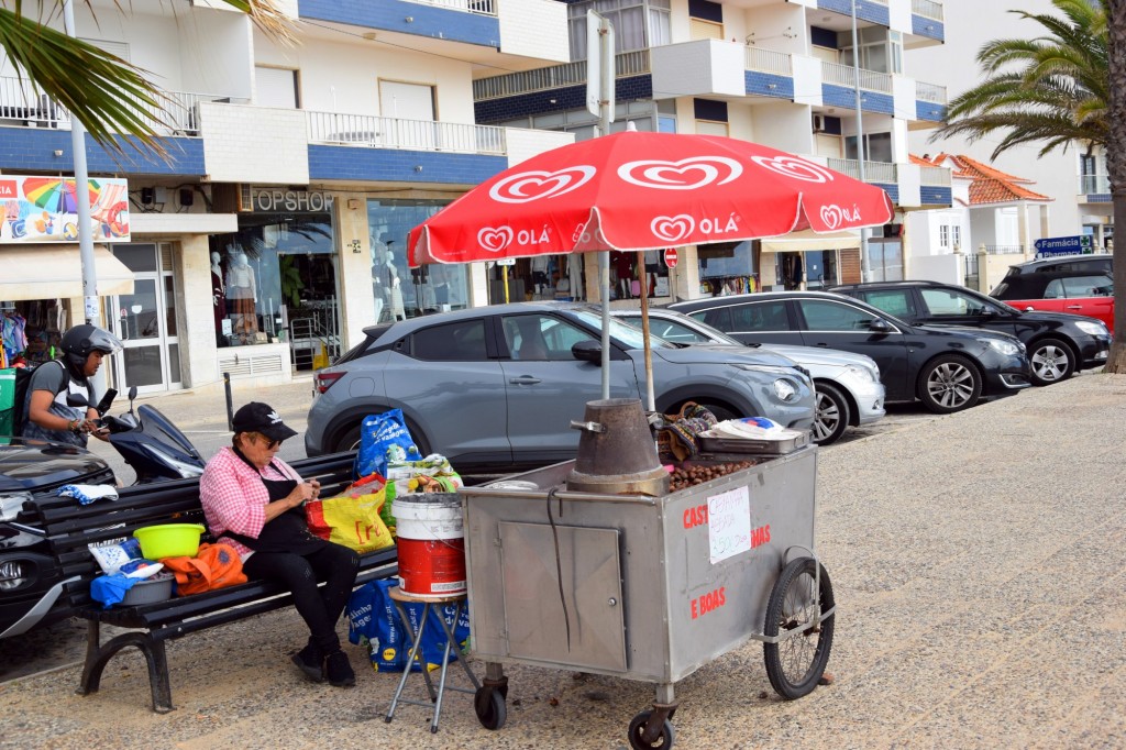 Foto: Puesto de Castañas - Quarteira (Faro), Portugal