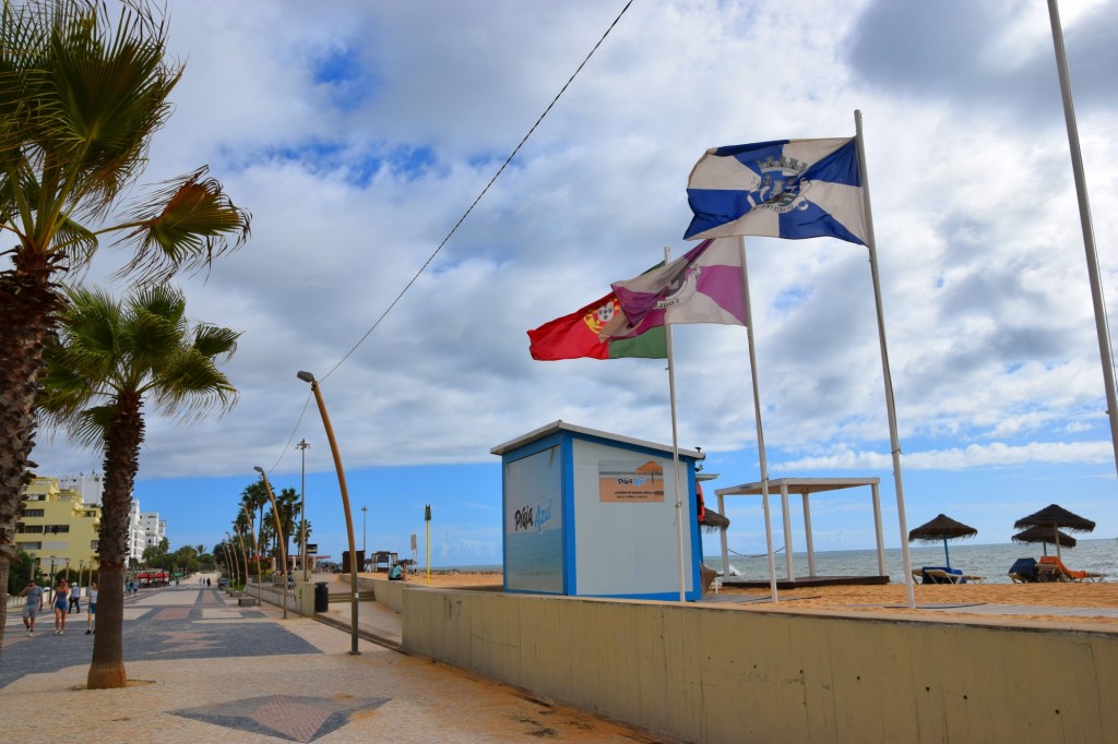 Foto: Praia Azul de Quarteira - Quarteira (Faro), Portugal
