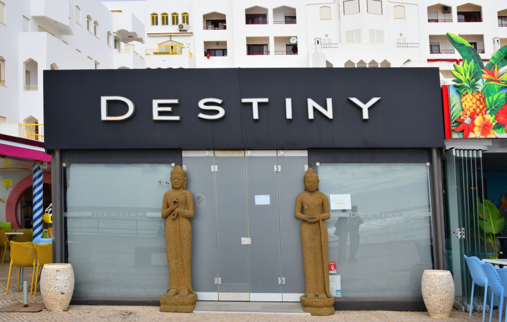 Foto: Destino - Quarteira (Faro), Portugal