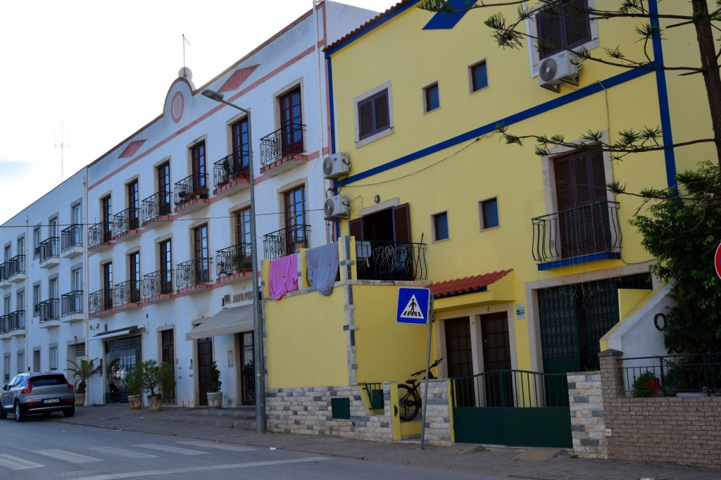 Foto: Rua dos Bombeiros Municipais - Tavira (Faro), Portugal