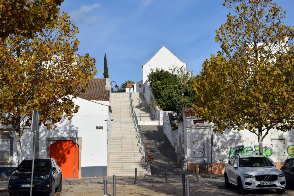 Foto: Escadinhas do Alto de Sant'Anna - Tavira (Faro), Portugal