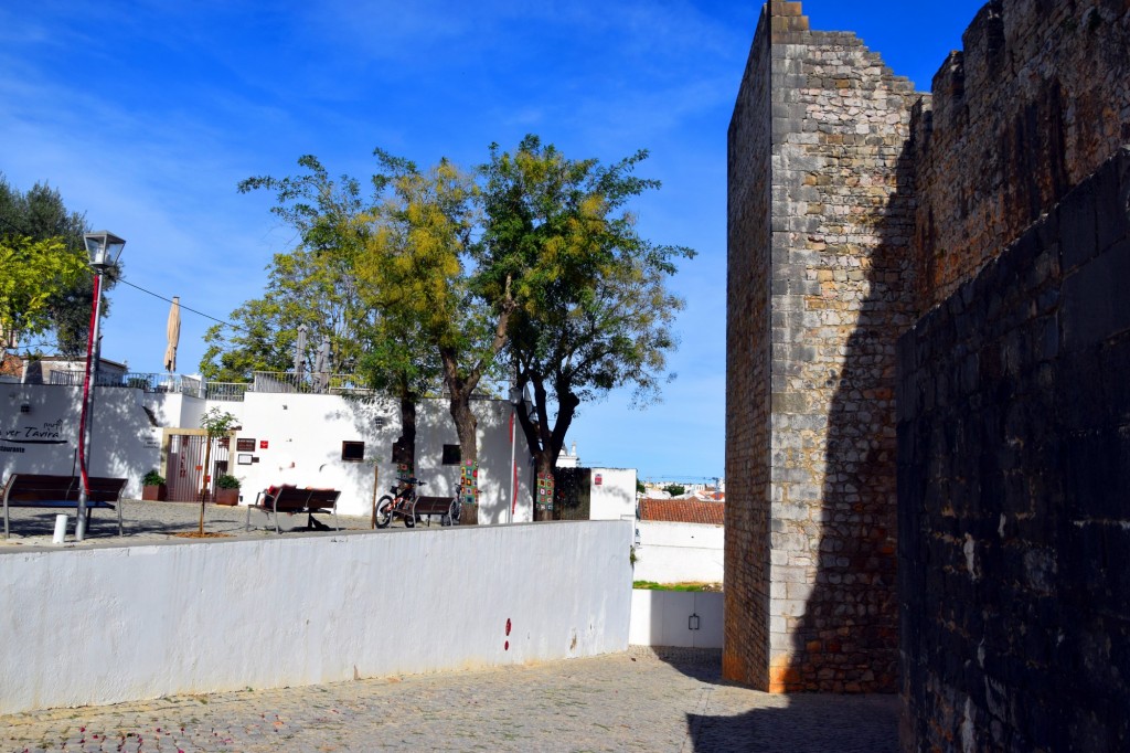 Foto: Calçada Dom Paio Peres Correia - Tavira (Faro), Portugal
