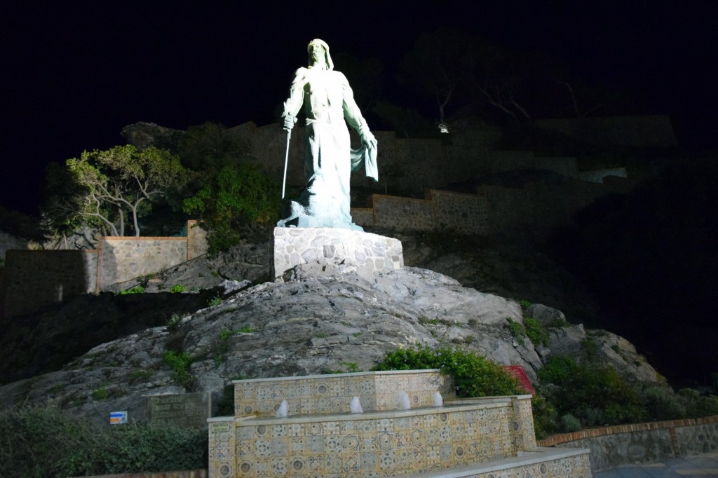 Foto: Monumento a Abderramán I - Almuñecar (Granada), España
