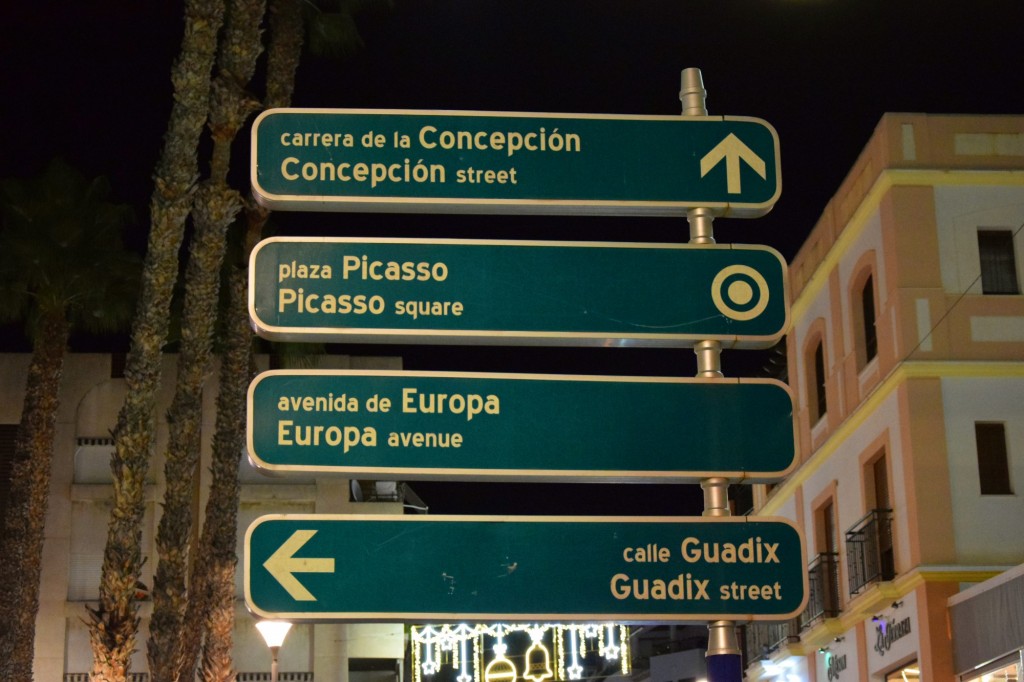 Foto: Direcciones - Almuñecar (Granada), España