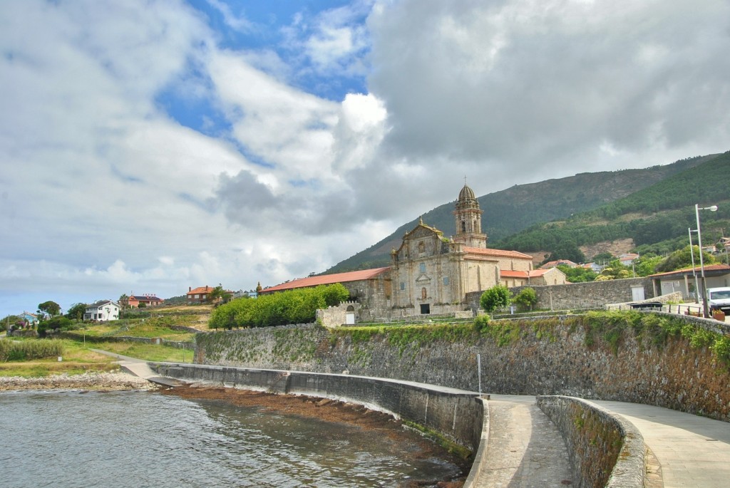 Foto: Monasterio - Oia (Pontevedra), España