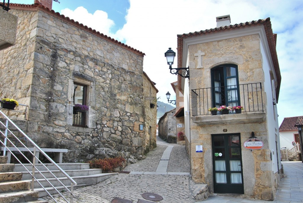 Foto: Centro histórico - Oia (Pontevedra), España