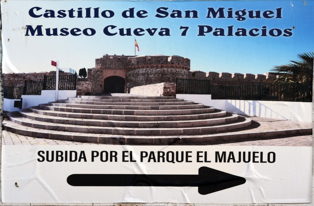 Foto: Dirección al Castillo - Almuñecar (Granada), España