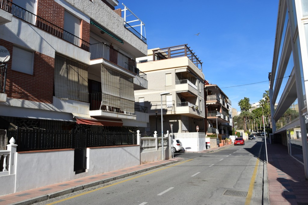 Foto: Calle Geráneos - Almuñecar (Granada), España